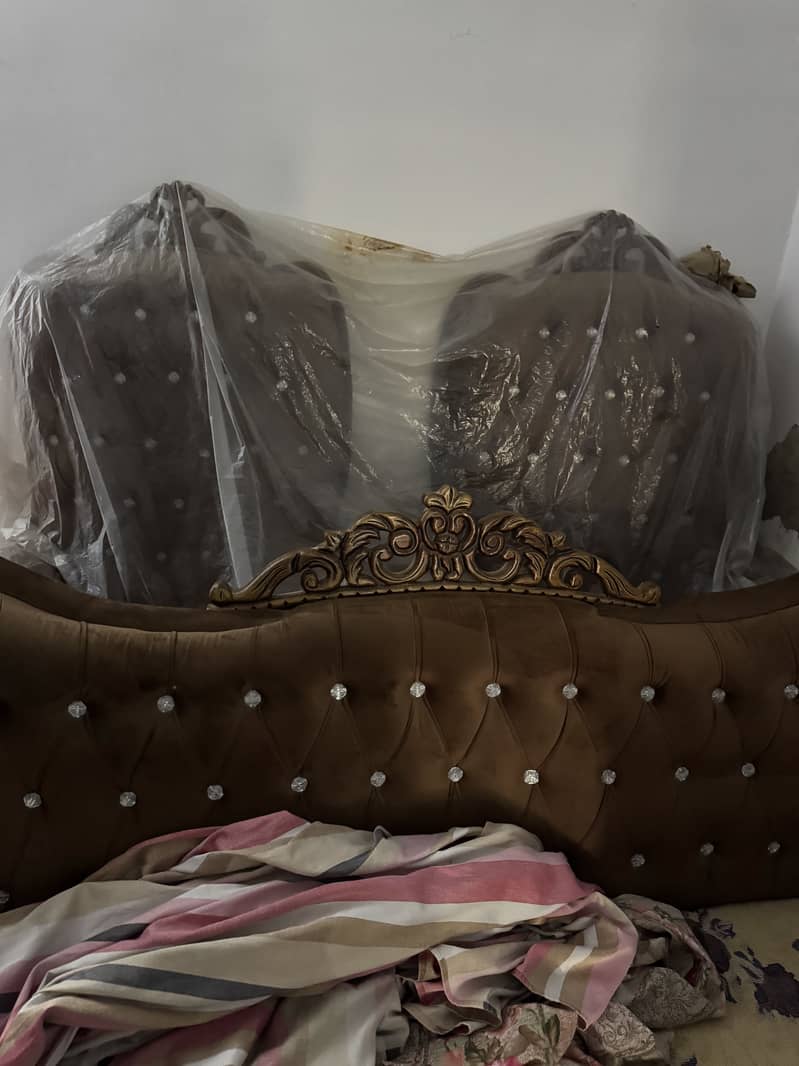 Sofa set 0