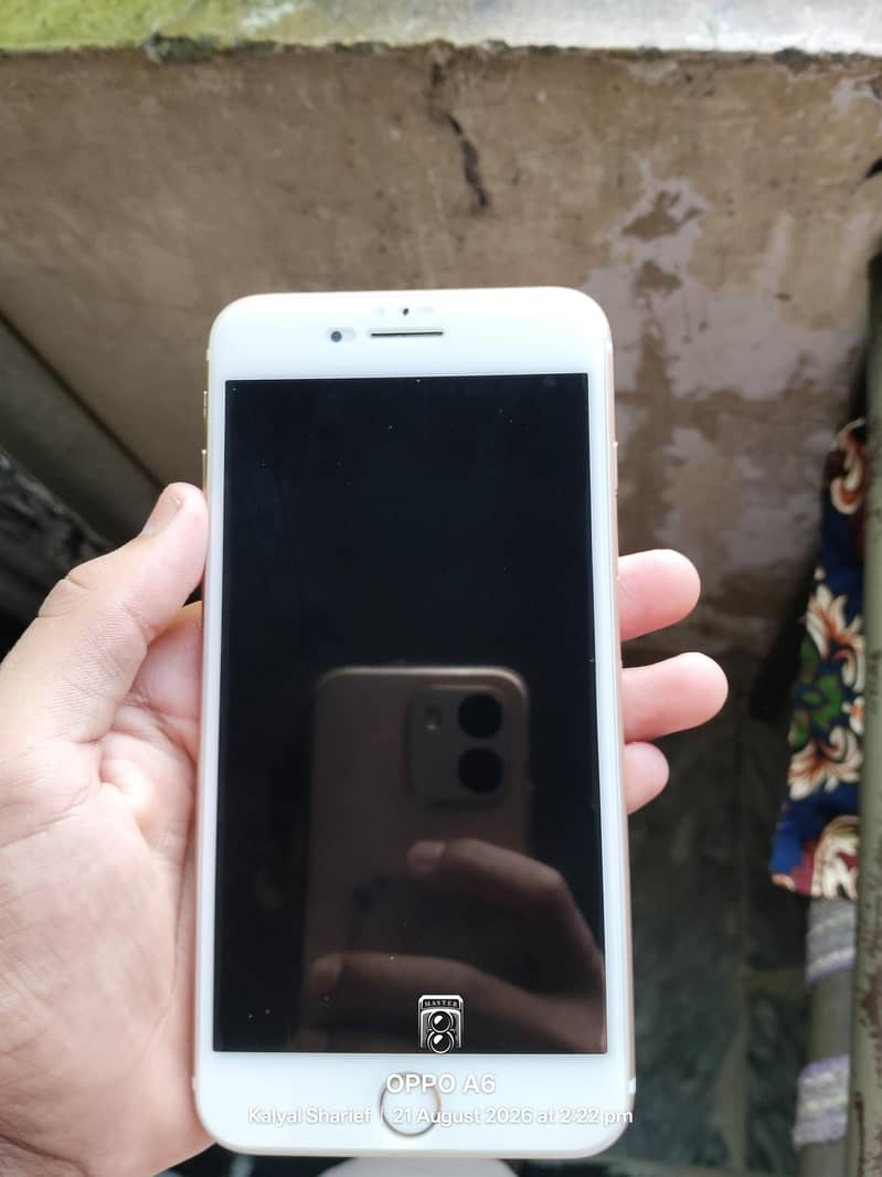 Apple iphone 7puls 1
