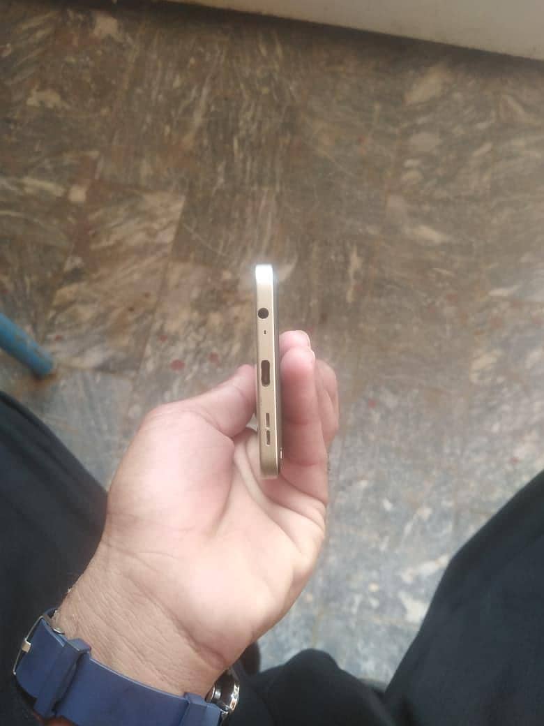 Itel S25 1