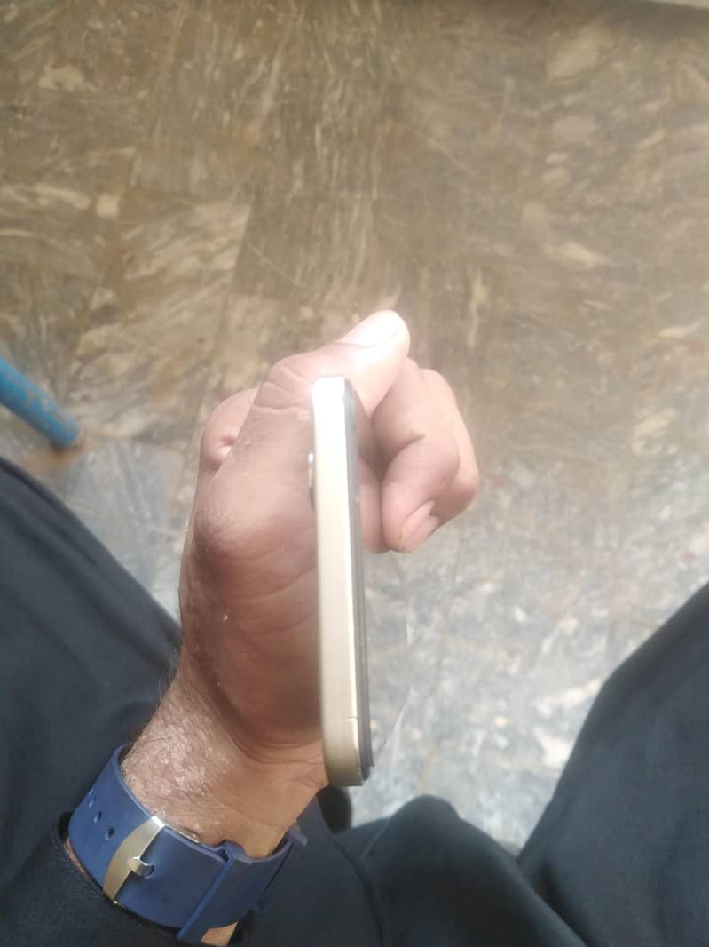 Itel S25 4