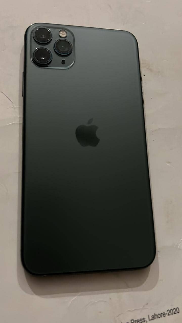 Apple iPhone 11 Pro Max 1