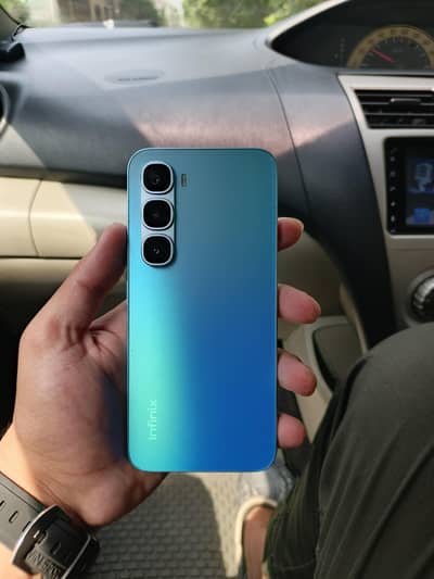 Infinix Hot 60 Pro