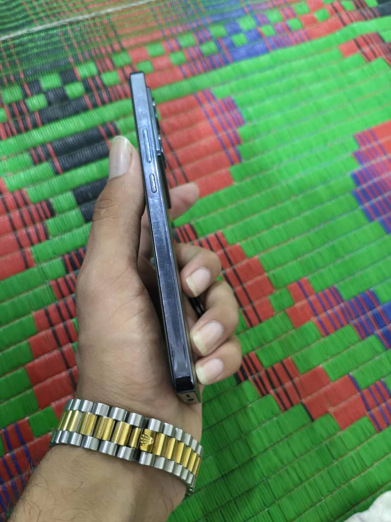 Infinix Note 40 4