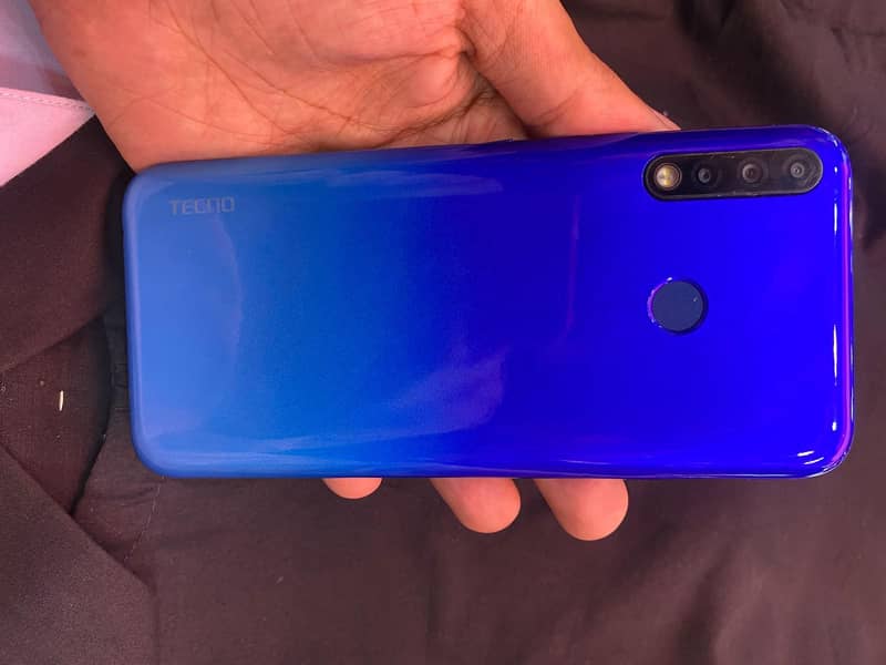 Tecno Spark 4 1
