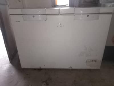 Dawalance company freezer
