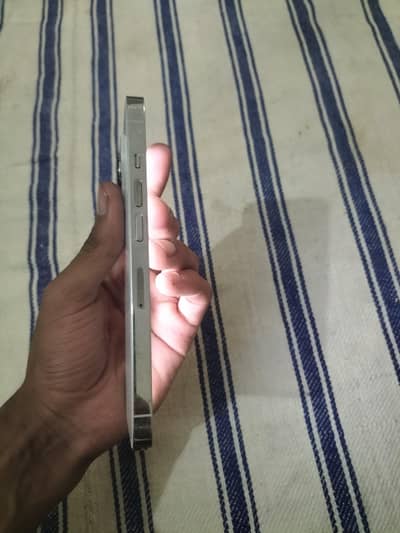 Apple iPhone 13 Pro