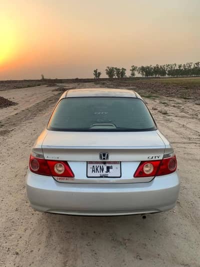 masterpiece Honda city 2006 90% original paint