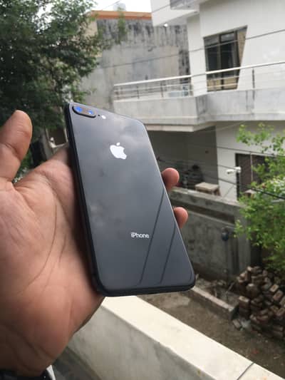 Apple iPhone 8 Plus