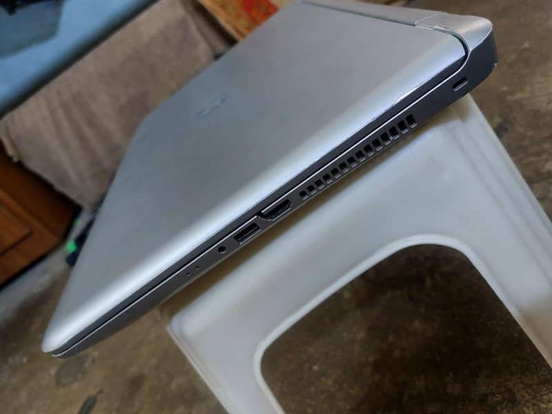 HP Pavilion 4