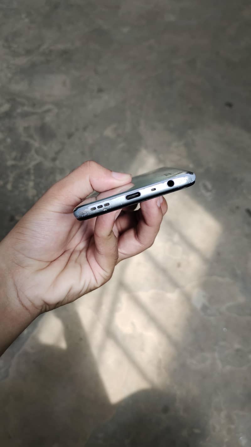 OPPO A16 1