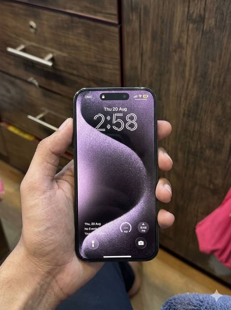 Apple iPhone 15 Pro 1