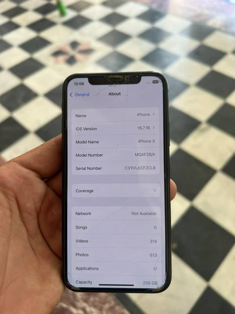 Apple iPhone X 2