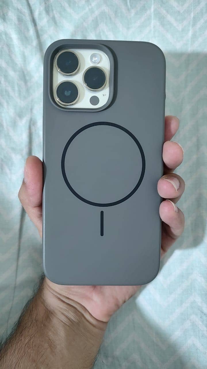 Apple iPhone 14 Pro Max 3