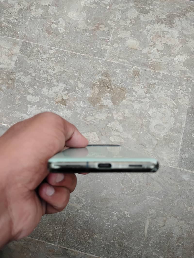Google Pixel 6a 1