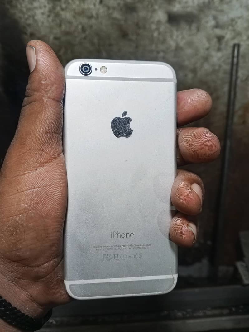 Apple iPhone 6 2