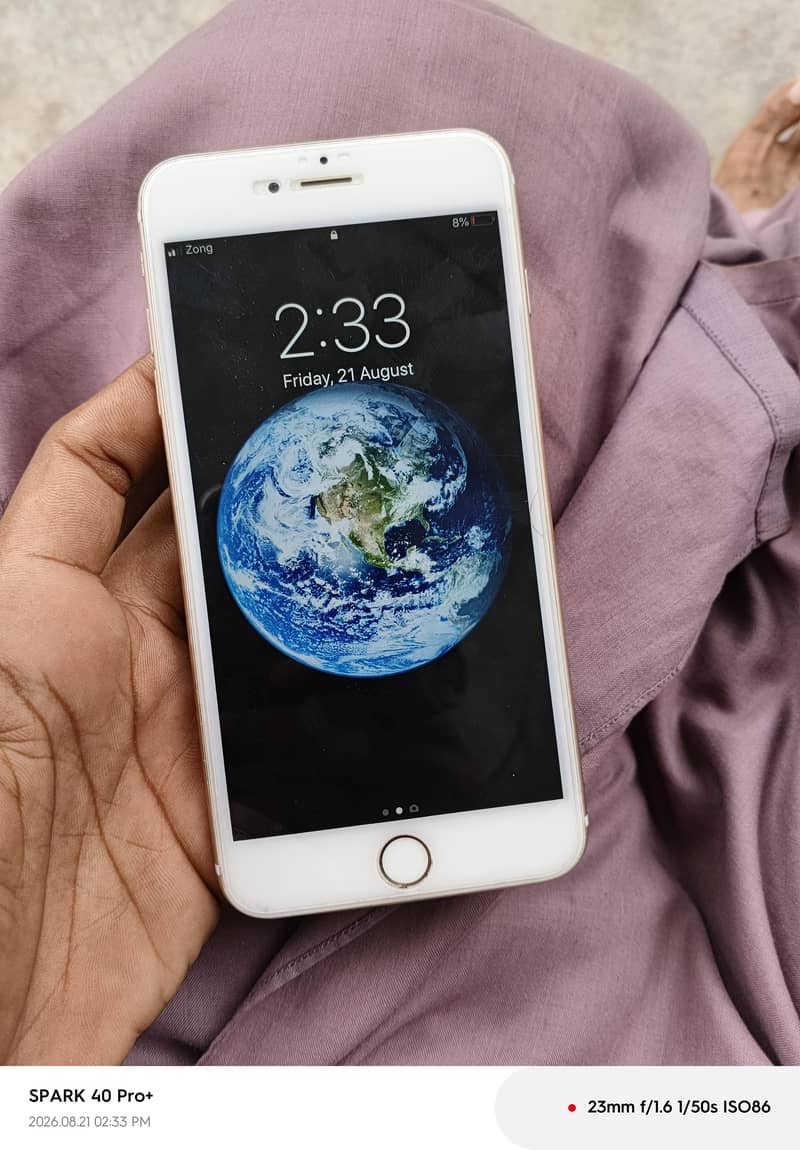 Apple iPhone 6 Plus 2