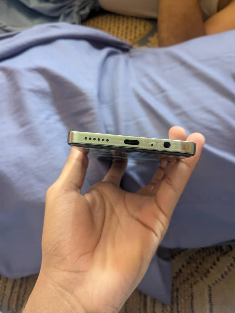 Tecno CAMON 20 2