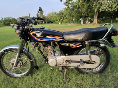 Urgent sale honda 125 18/19 model