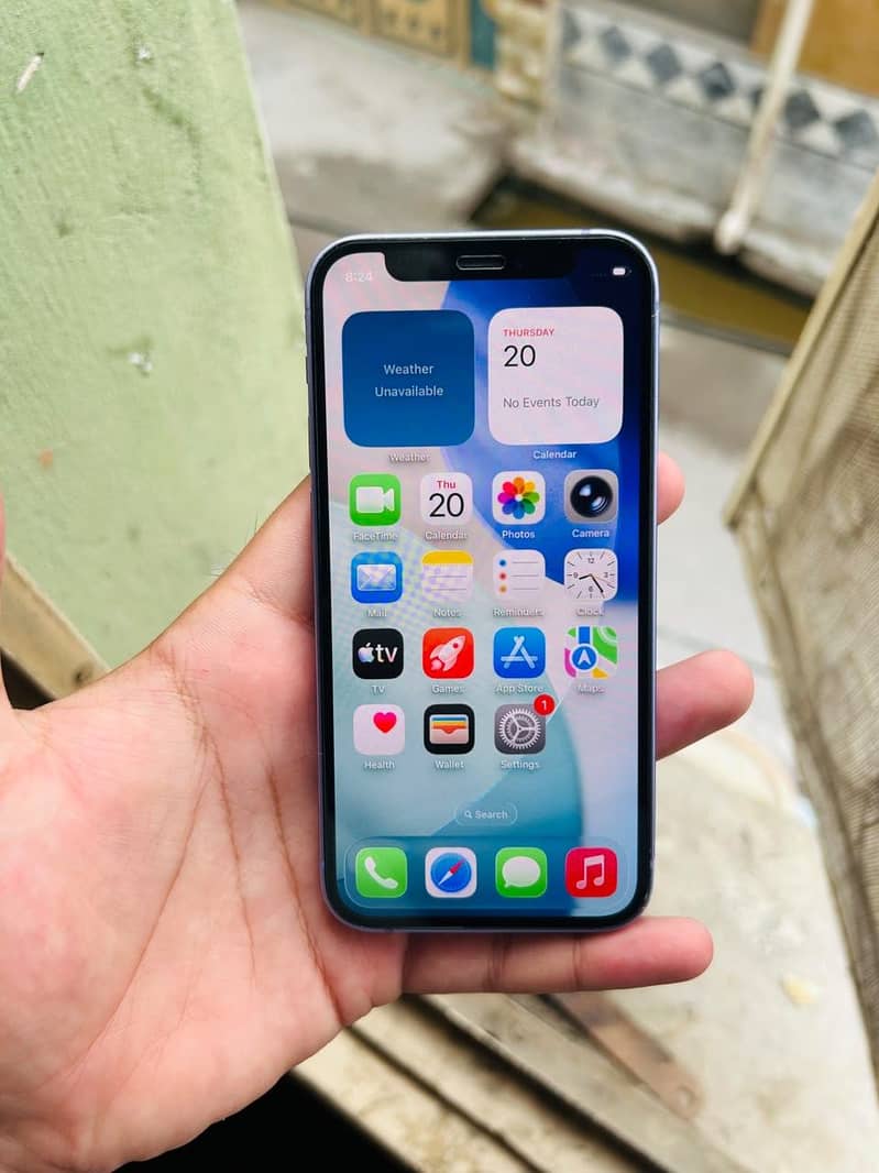 Apple iPhone 12 6