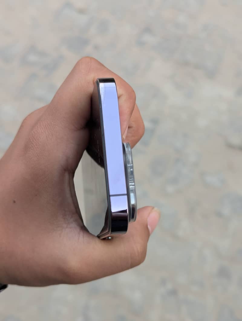 Apple iPhone 14 Pro 5