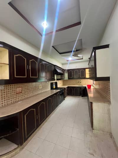 14 Marla Upper Portion Available For Rent In G-14 Islamabad
