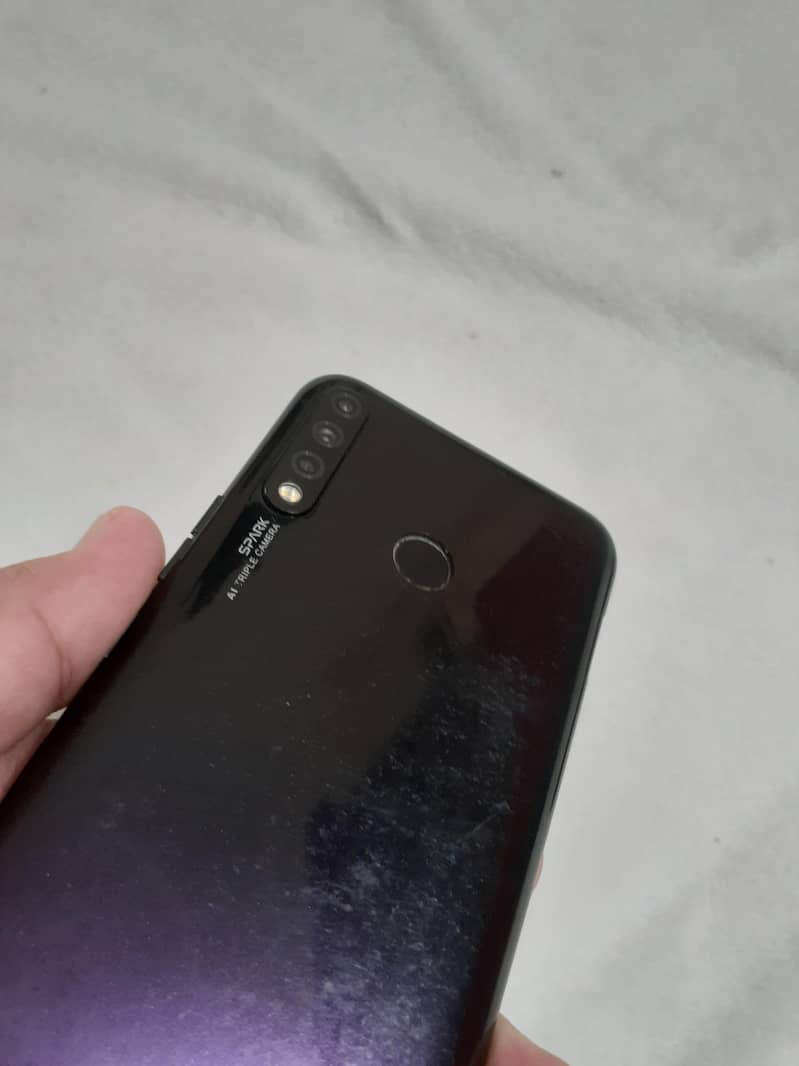 Tecno Spark 4 4