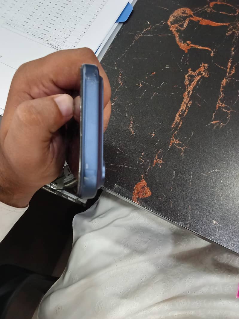 Apple iPhone 17 Pro 1