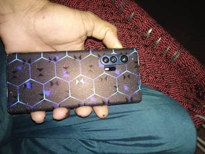 Motorola Edge plass