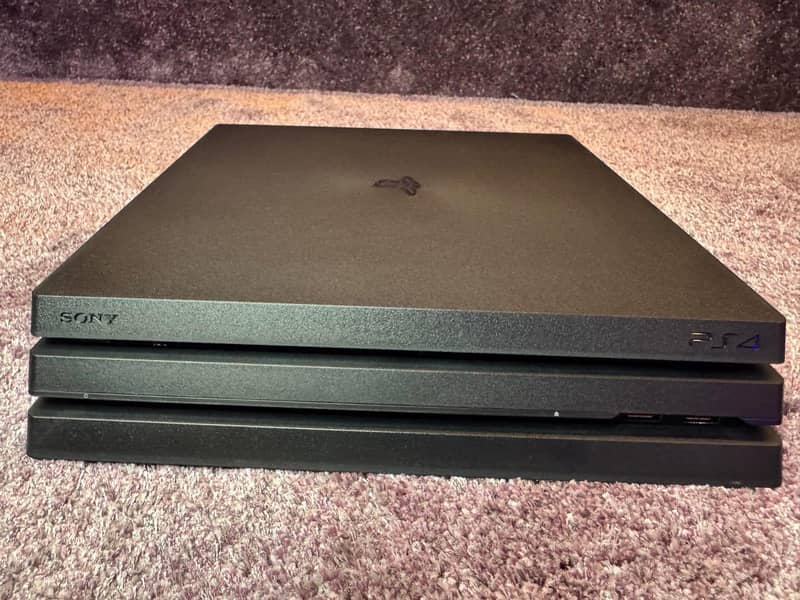 Sony PS4 complete 1