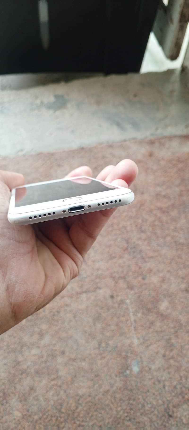 Apple iPhone 7 2