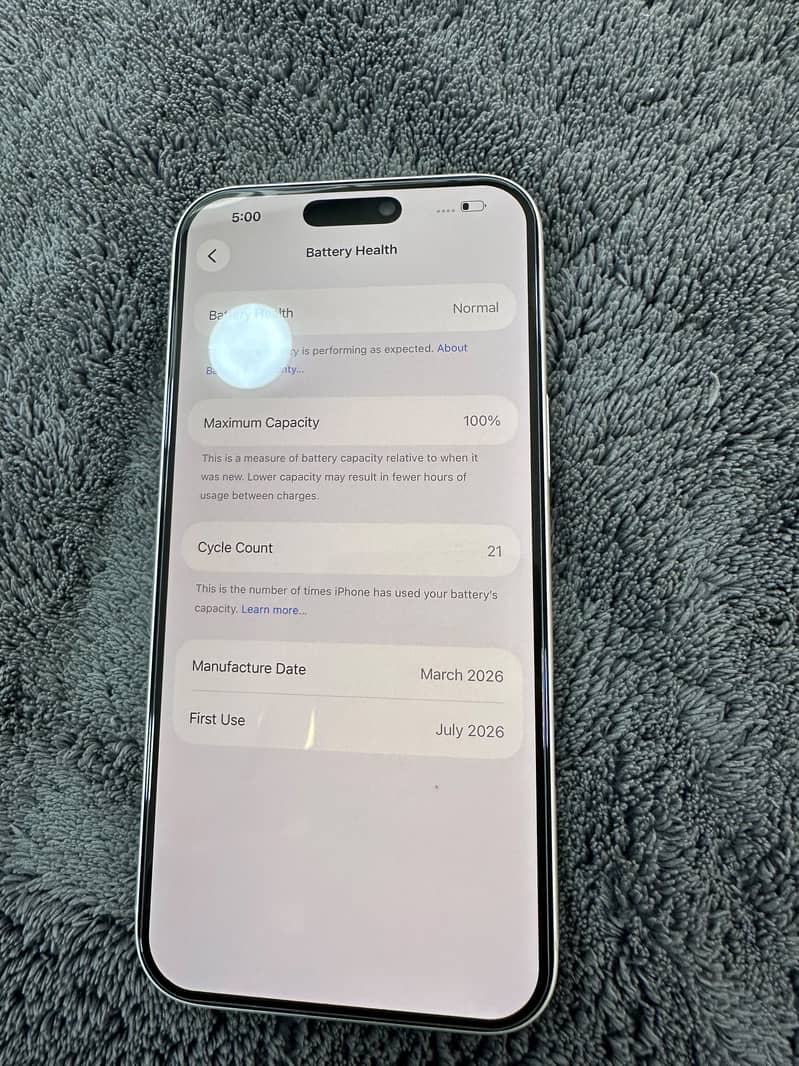 Apple iPhone 17 Pro Max 5