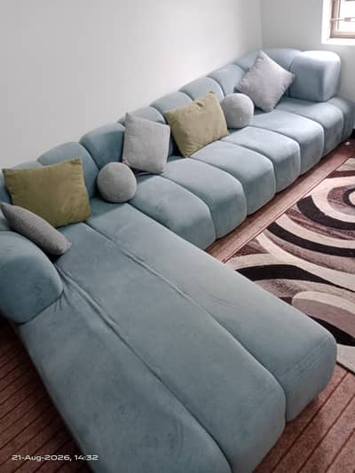 L-Shaped 7-Seater Sofa – Elegant & Comfortable