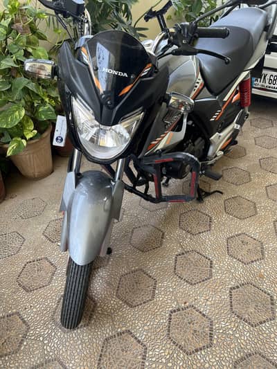 Honda cb150f urgent sale