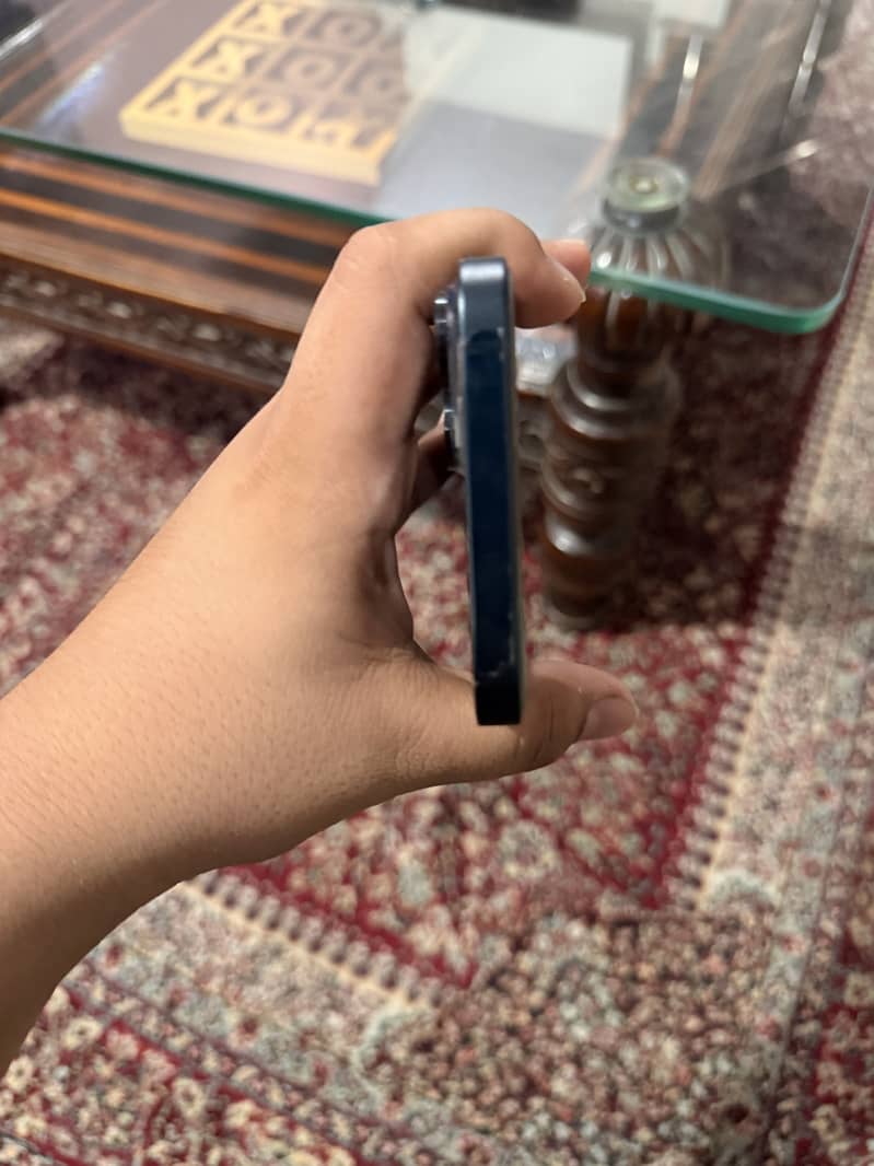 Apple iPhone 14 plus 4