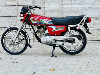 Honda CG 125 — 2023 Model