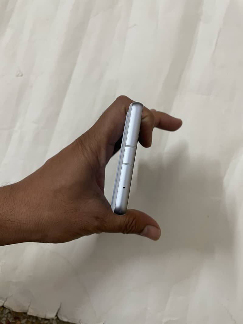 Google Pixel 7a 8