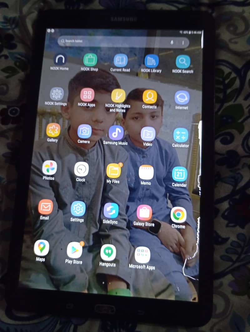 Galaxy tab E 1