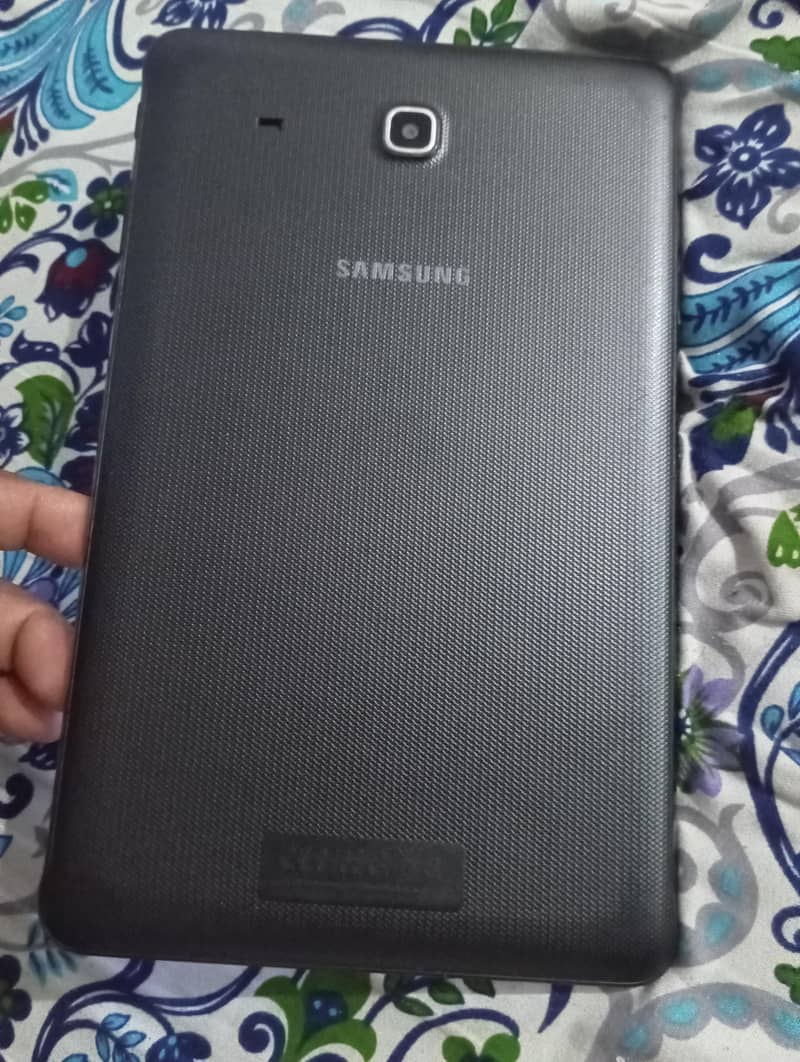 Galaxy tab E 3