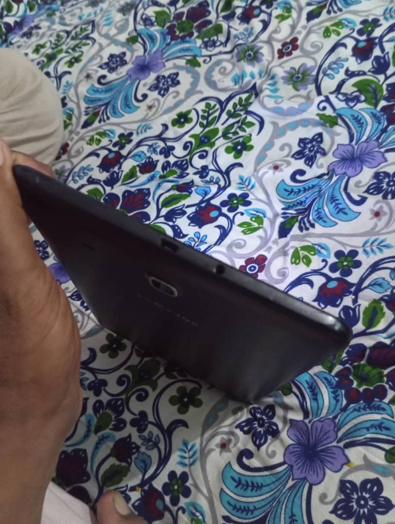 Galaxy tab E 5