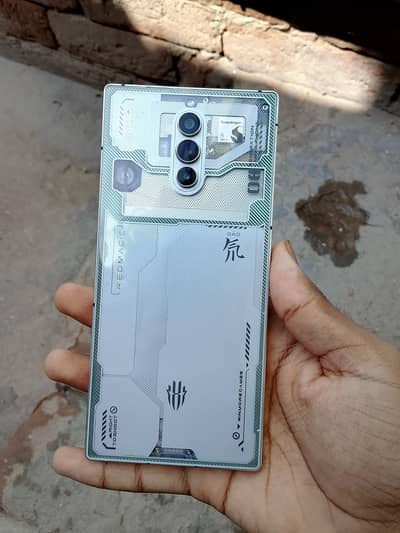 Zte nubia RedMagic 8 Pro plus