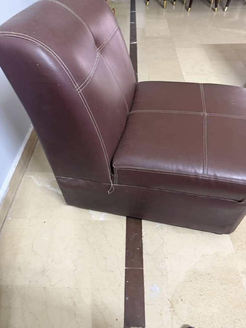 Single seater sofa 3