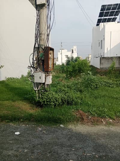 Lda Avenue 1 10 Marla Plot Sale Vip Luxury Between House Near Park Super Market Near Eme Socity