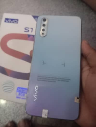 Vivo S1