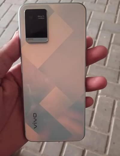 Vivo Y21