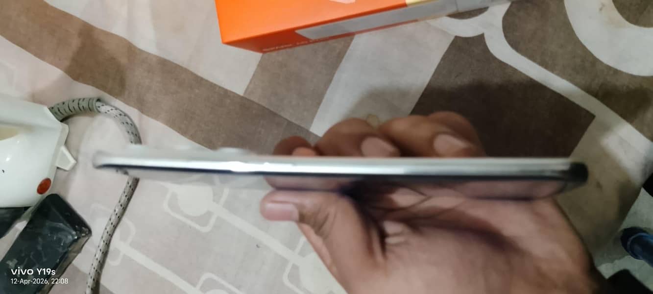 Tecno 40 pro plus 2