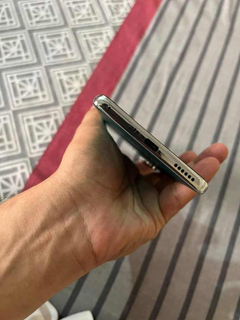 Tecno CAMON 40 Pro 2