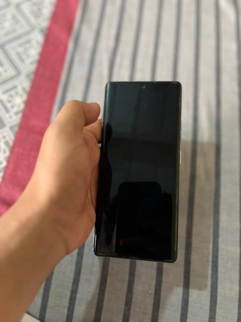 Tecno CAMON 40 Pro 5