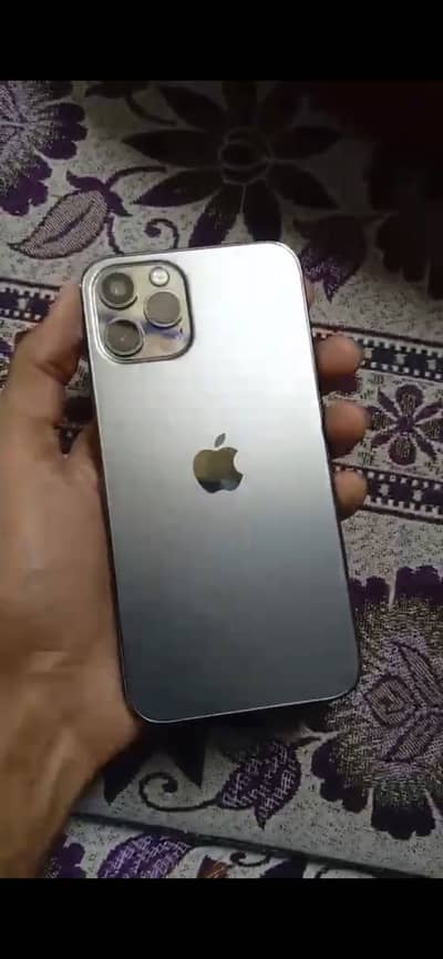 Apple iPhone 12 Pro