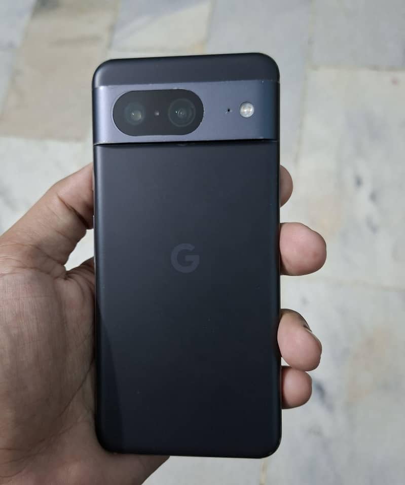Google Pixel 8 1