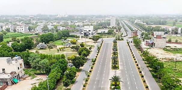 DHA PHASE 6 TOP LOCATION PLOT FOR SALE